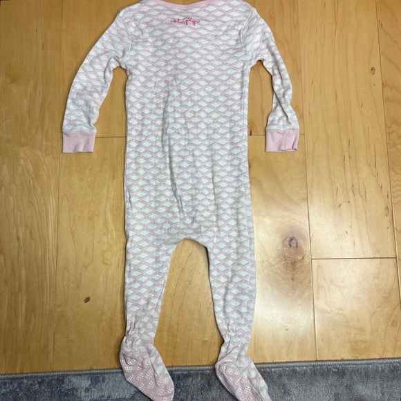 Girls Simply Magnetic Me Pink Print Sleeper Pajama - Picture 3 of 4